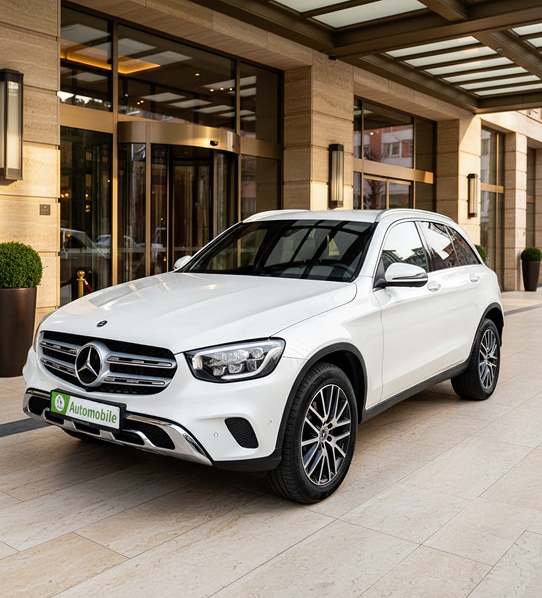 Mercedes About