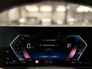 BMW 320d xDrive Touring  HUD HiFi KAMERA AHK 5