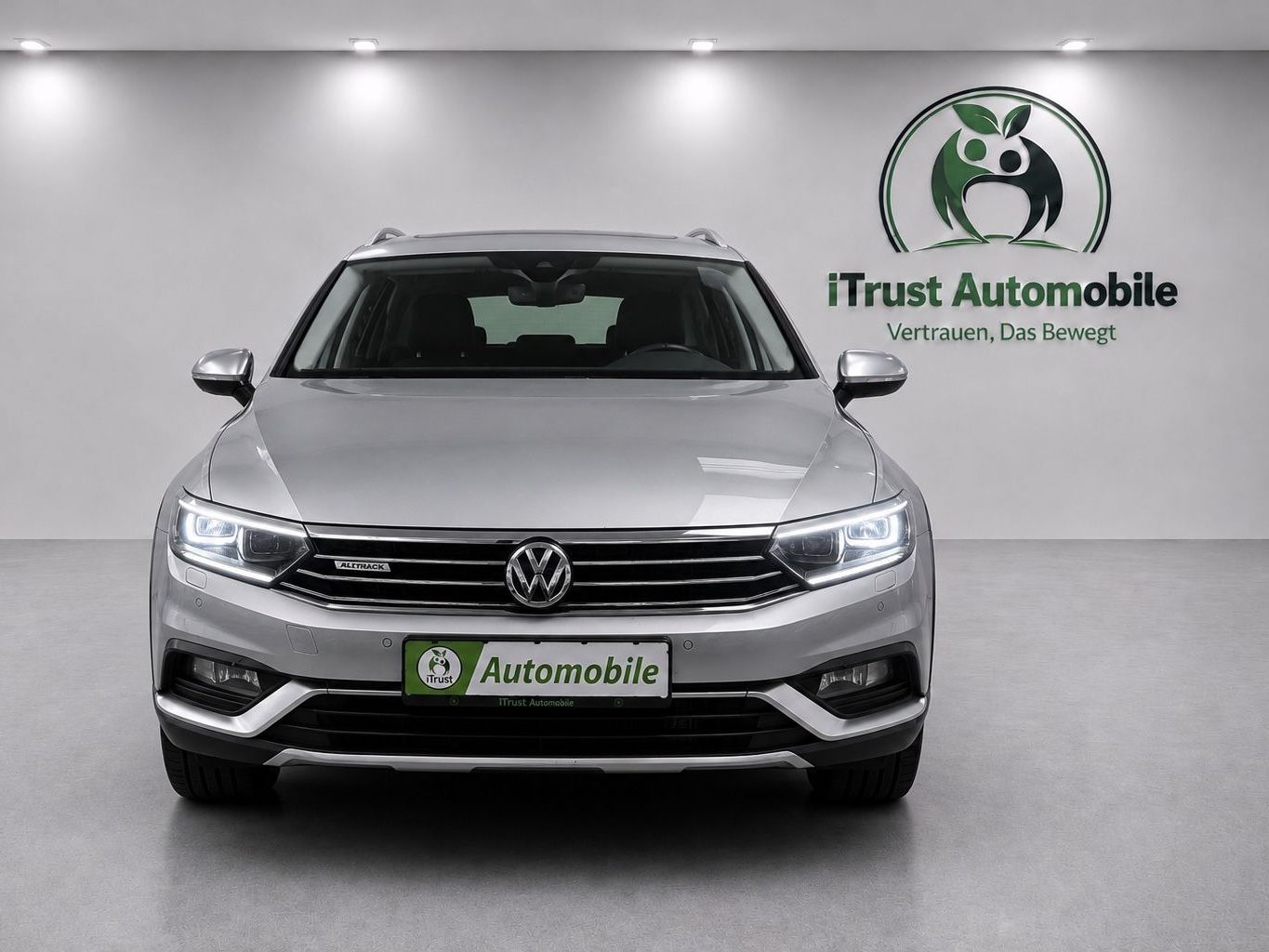 VW Passat Variant Alltrack 4Motion ACC 2