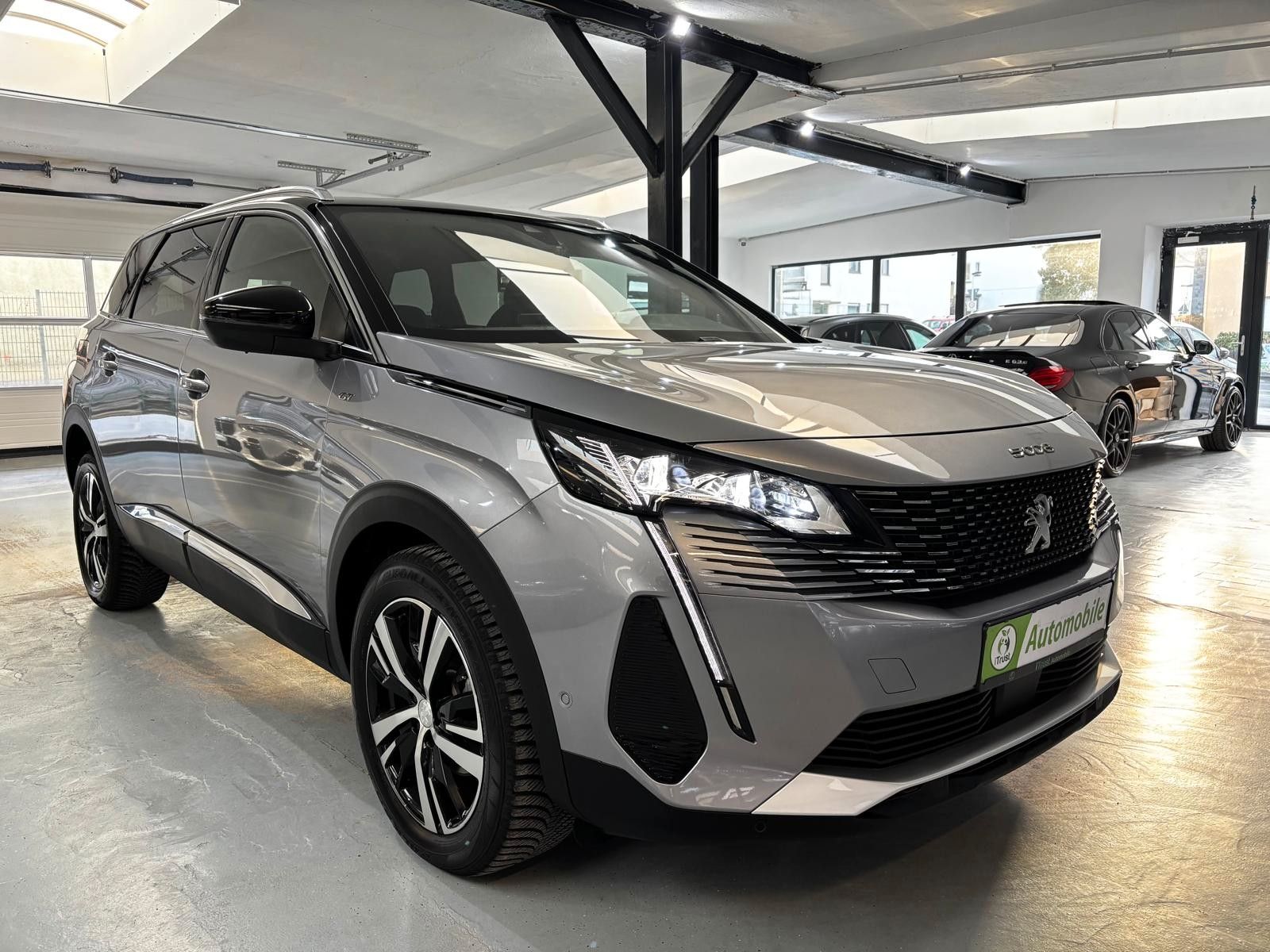 PEUGEOT 5008 GT 180°-KAMERA 7-STZ ACC NAVI