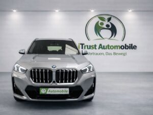 BMW X1 23i xDrive MSport LED 360° HUD AHK LIC-CURVED 2