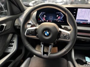 BMW 118 d M Sport LED KAMERA CURVED AHK DA-PROF 4