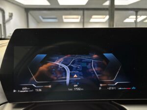 BMW 118 d M Sport LED KAMERA CURVED AHK DA-PROF 5