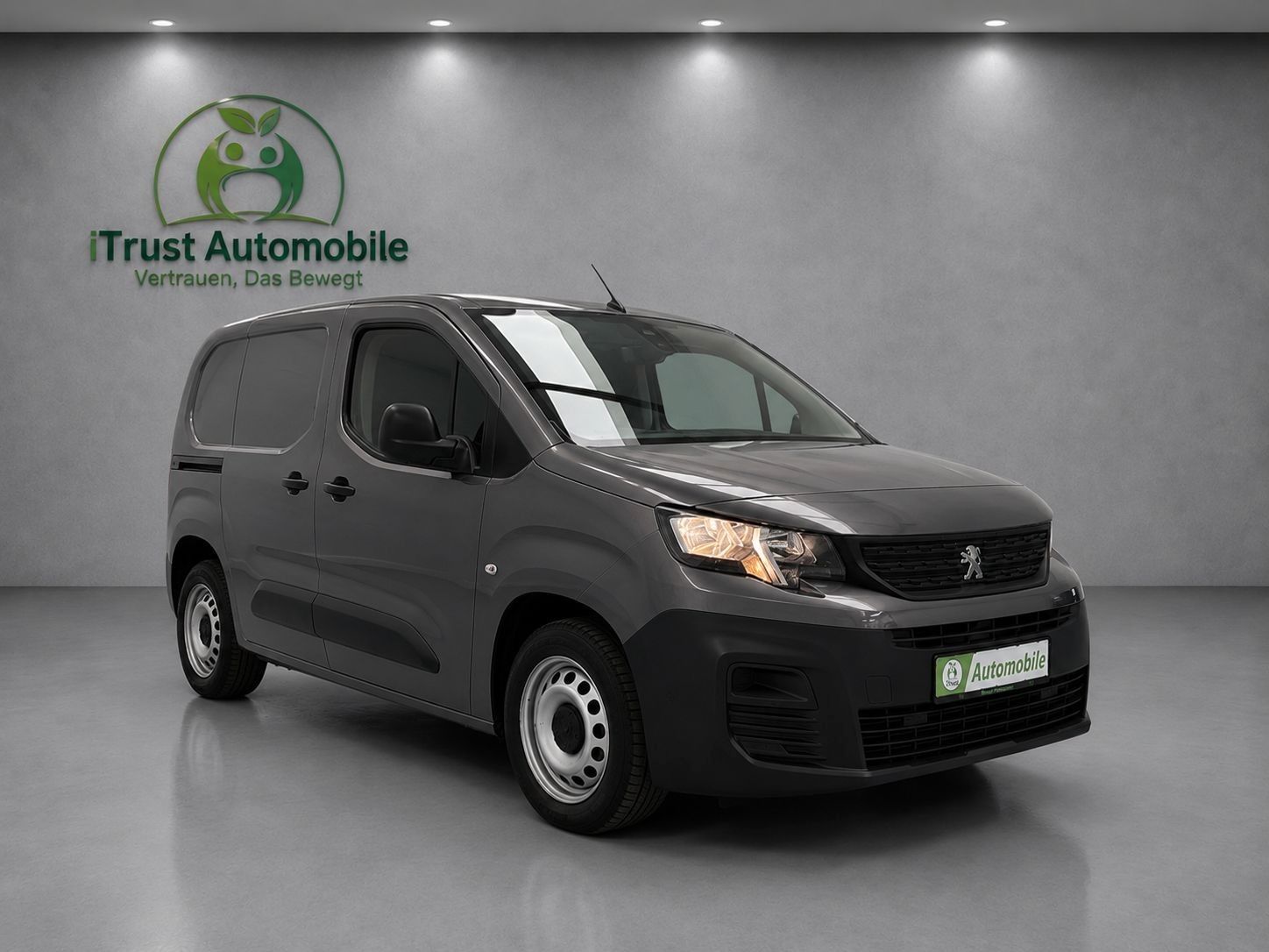 PEUGEOT Partner Asphalt L1 KAMERA NAVI
