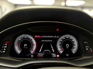 AUDI Q7 50 TDI quattro S line 1.Hand PANO HUD 360° 5