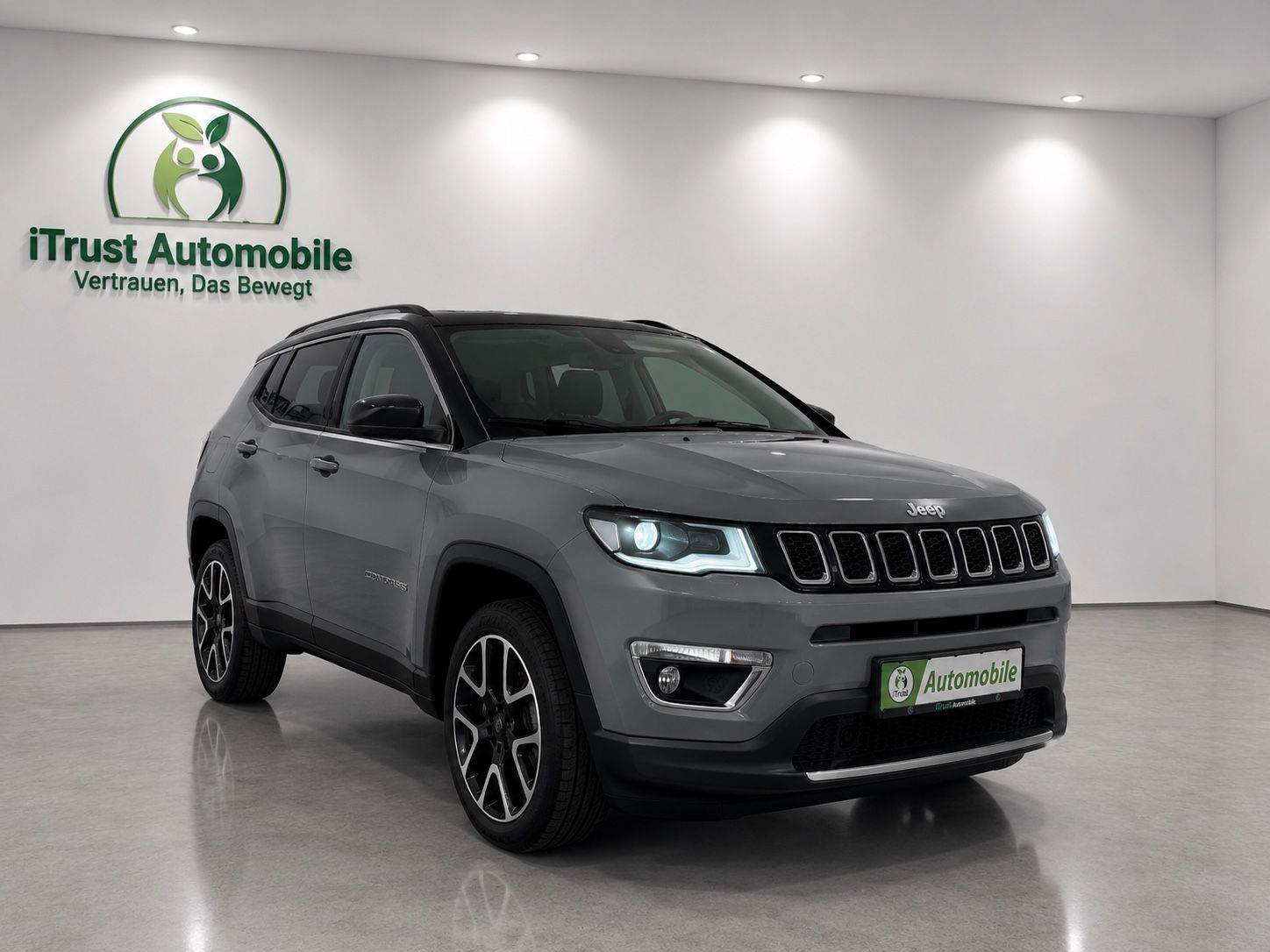 JEEP Compass Limited 4WD KAMERA ACC PANO AKTIV-STZ