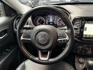 JEEP Compass Limited 4WD KAMERA ACC PANO AKTIV-STZ 4