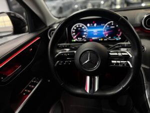 MERCEDES-BENZ C 220d T 4Matic AMG-Line Distronic KAMERA LED 4