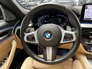 BMW 520d Limo xDrive M-Sport 1.Hand HUD LASER 4