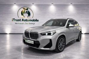 BMW X1 xDrive 23i MSport LED 360* HUD AHK LIC-CURVED 3