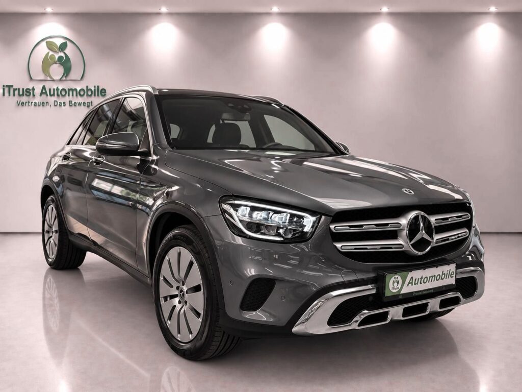 MERCEDES-BENZ GLC 300de 4Matic KAMERA AKTIV-STZ AHK