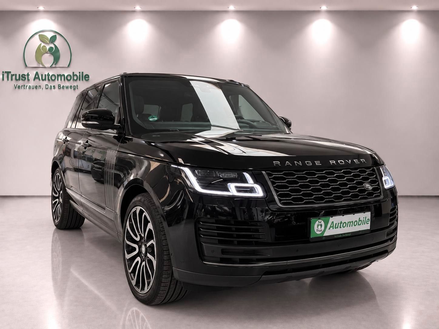 LAND ROVER Range Rover Vogue SD V8 ACC 360° AHK