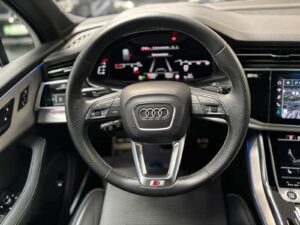 AUDI Q7 50 TDI quattro S-line MATRIX  MEMORY B&O 360° 4