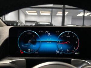 MERCEDES-BENZ GLB 220d  8G-DCT Progressive ACC KEYLESS 5